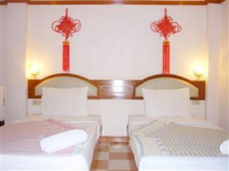 Dvc Hotel Csaveng-part Szoba fotó